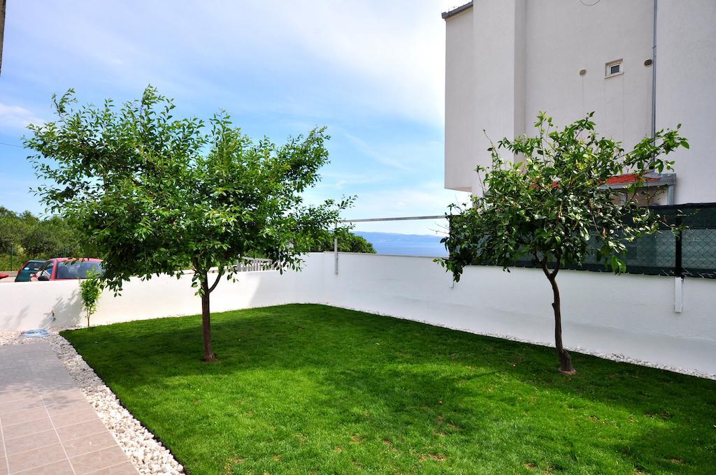 Apartments Ivano Спліт Екстер'єр фото