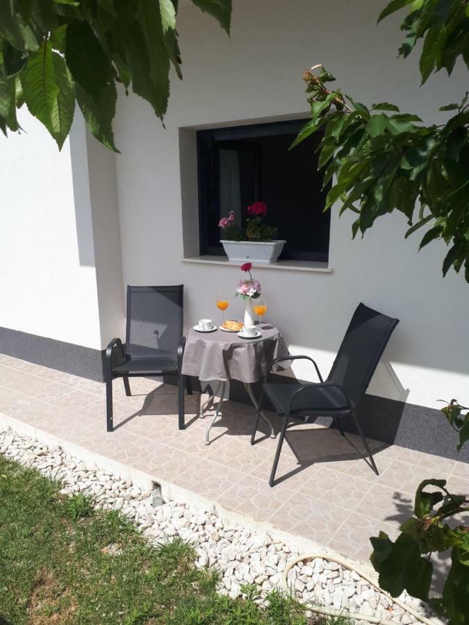 Apartments Ivano Спліт Екстер'єр фото