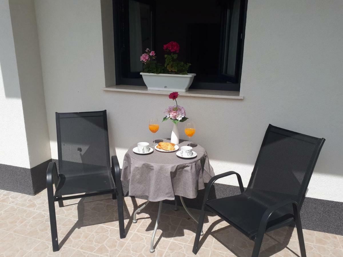Apartments Ivano Спліт Екстер'єр фото